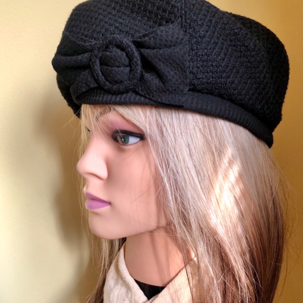 NWOT, Beret with Front Bow by Halogen - Picture 13 of 15